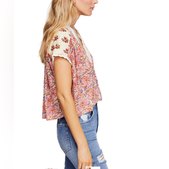 Free People Leilani Top ~ Floral Cream & Pink - Picture 2 of 12